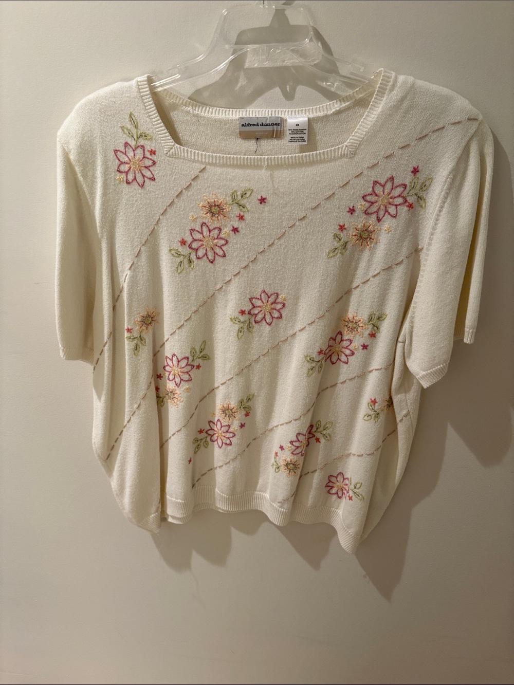 Alfred Dunner cream short sleeve knit top with pink & green floral embroidery